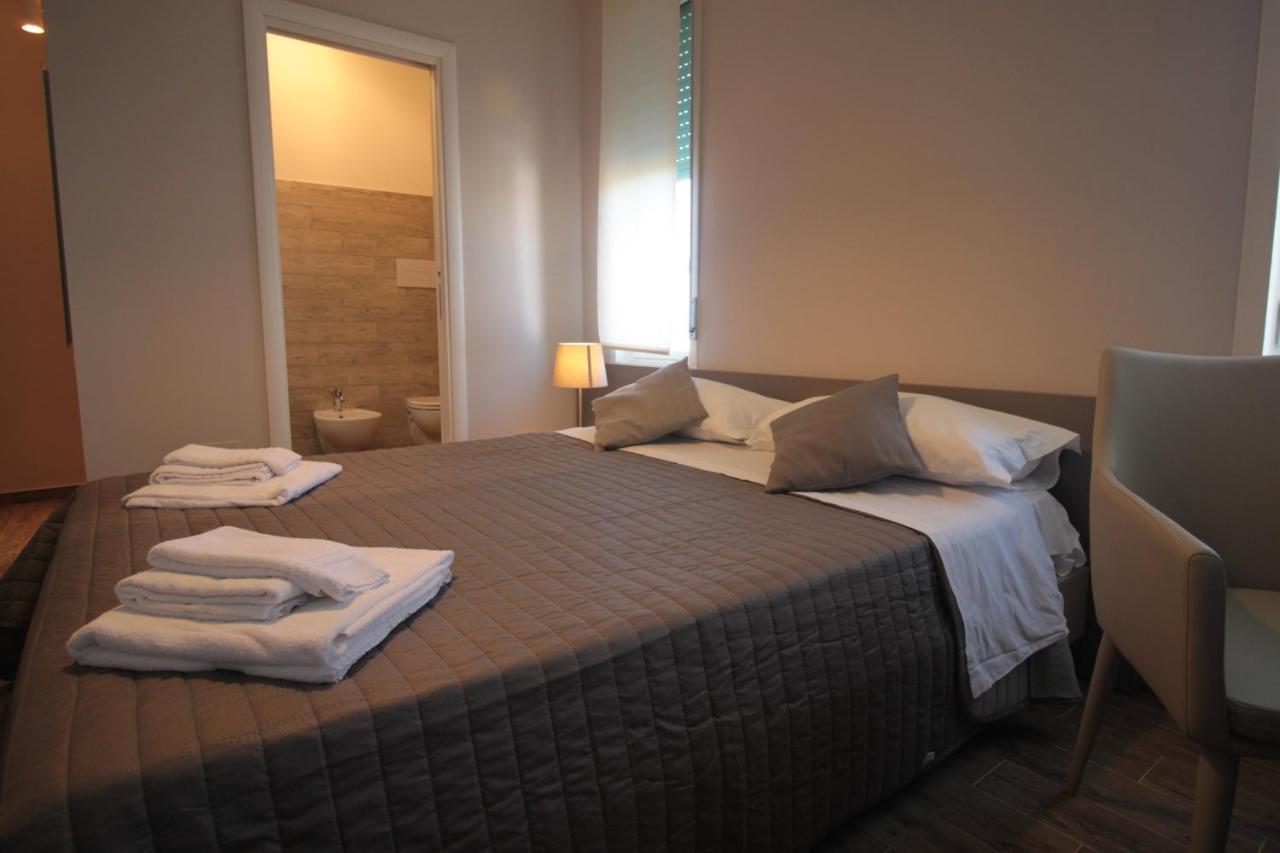 Dimora Risveglio Hotel Brindisi Ngoại thất bức ảnh